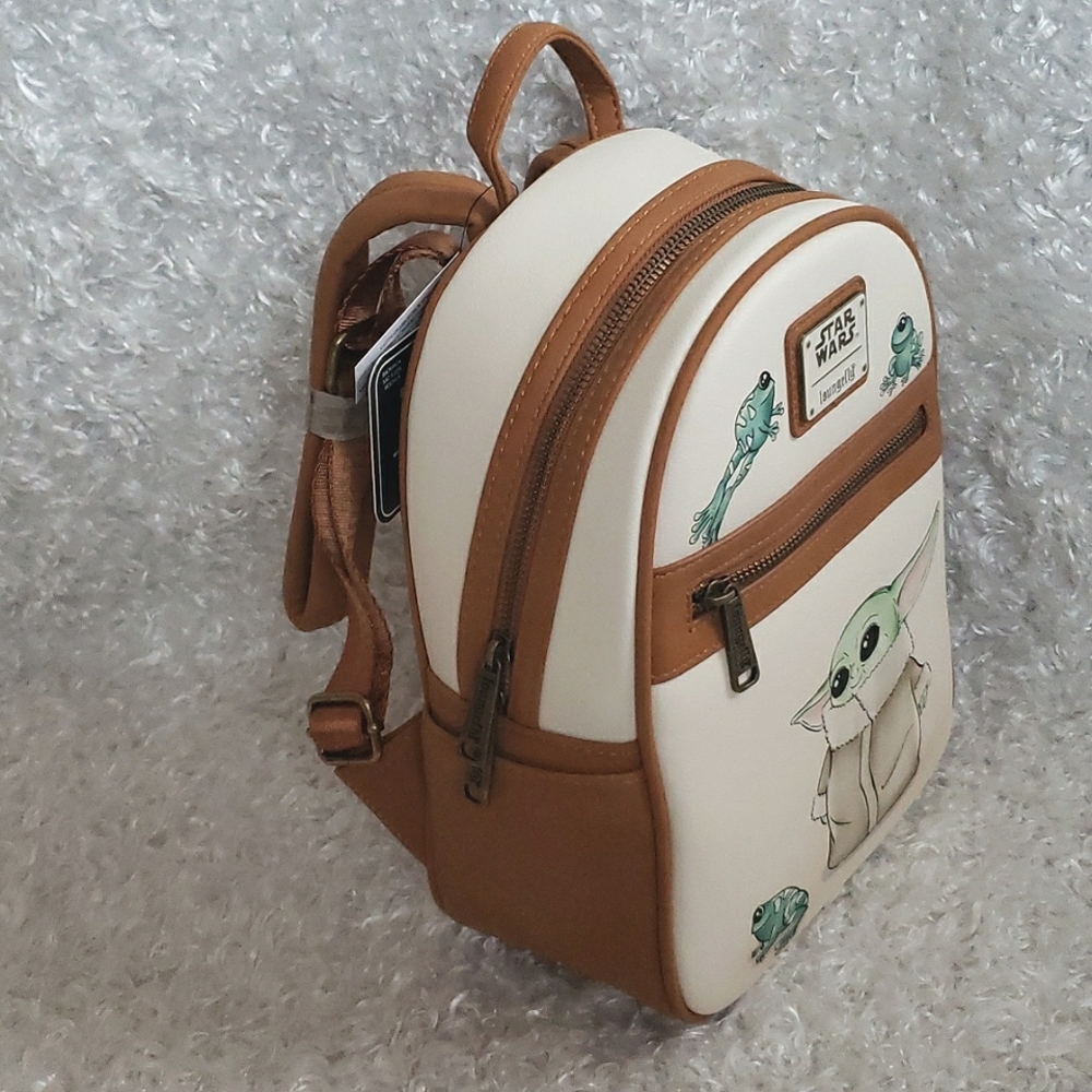 NWT Loungefly Baby Yoda Mandalorian mini backpack - Picture 2 of 12